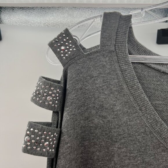 VENUS V-Neck Pullover Sweatshirt Long Cut Out Sleeve Gray Size Large Rhinestones - Picture 5 of 9